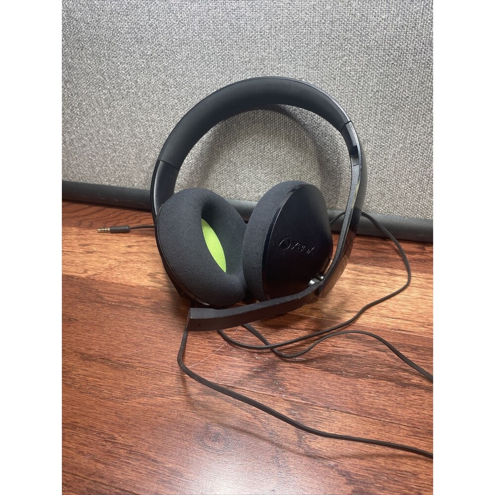 Official Xbox One / Series X Stereo Headset Genuine Black (No Adapter)
